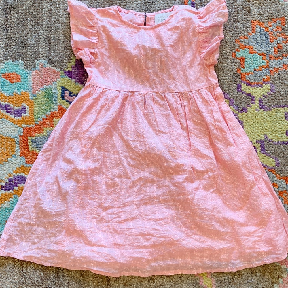 Creamie flutter sleeve pink dress with shimmery thread!! Great for summer!